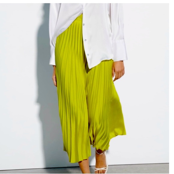 Zara limited edition neon green pleated midi skirt